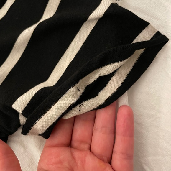 Modcloth-black-white tunic - Picture 3 of 3